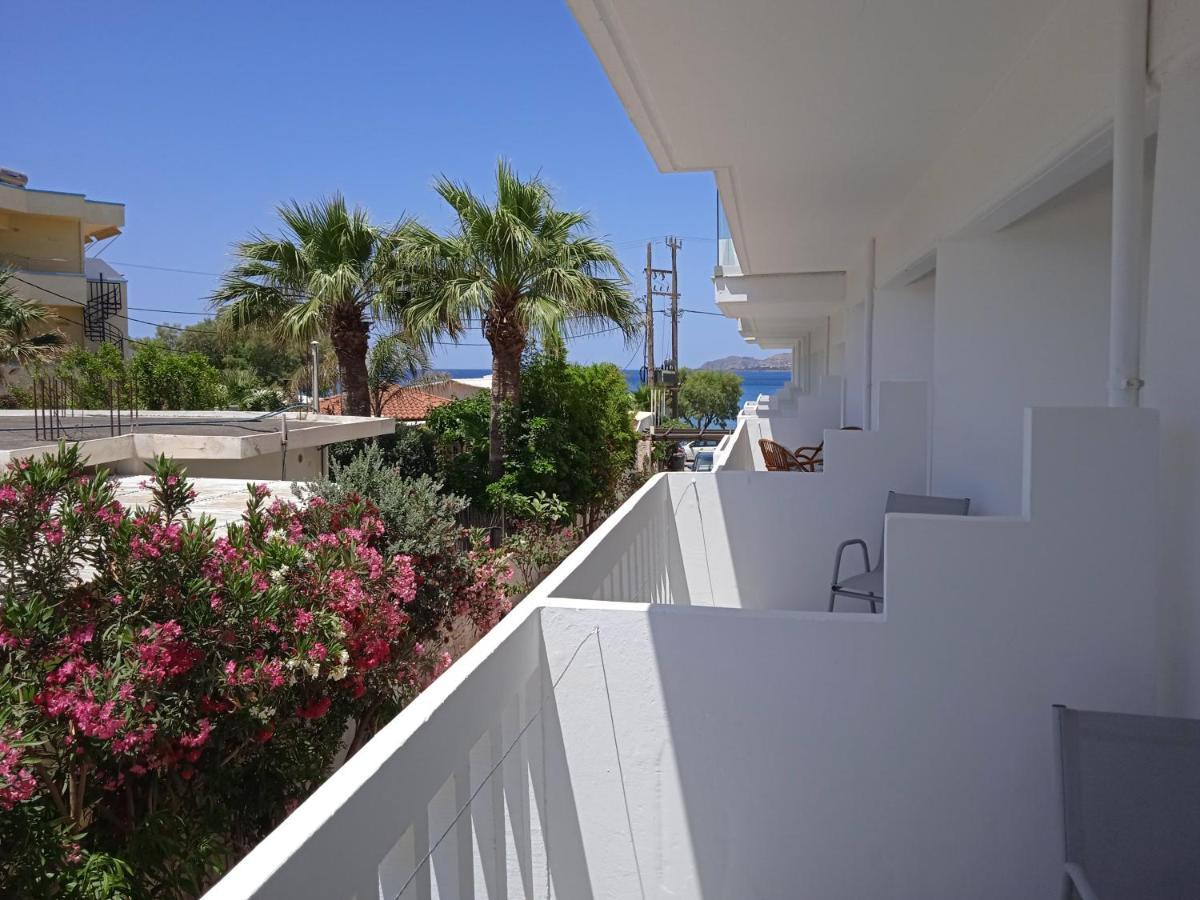 Pal Beach Palaiochora Exteriér fotografie