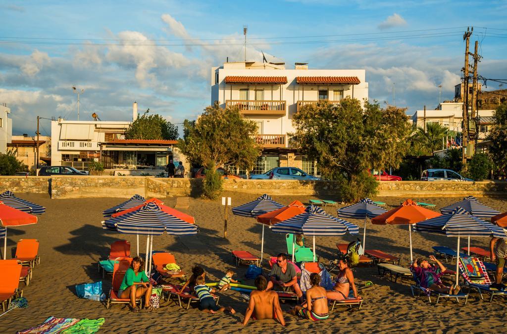 Pal Beach Palaiochora Exteriér fotografie